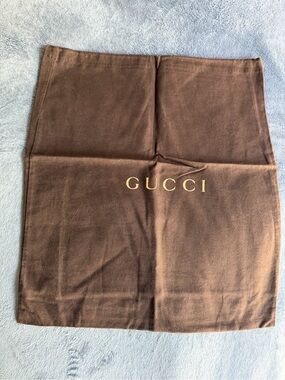 Gucci dust bag